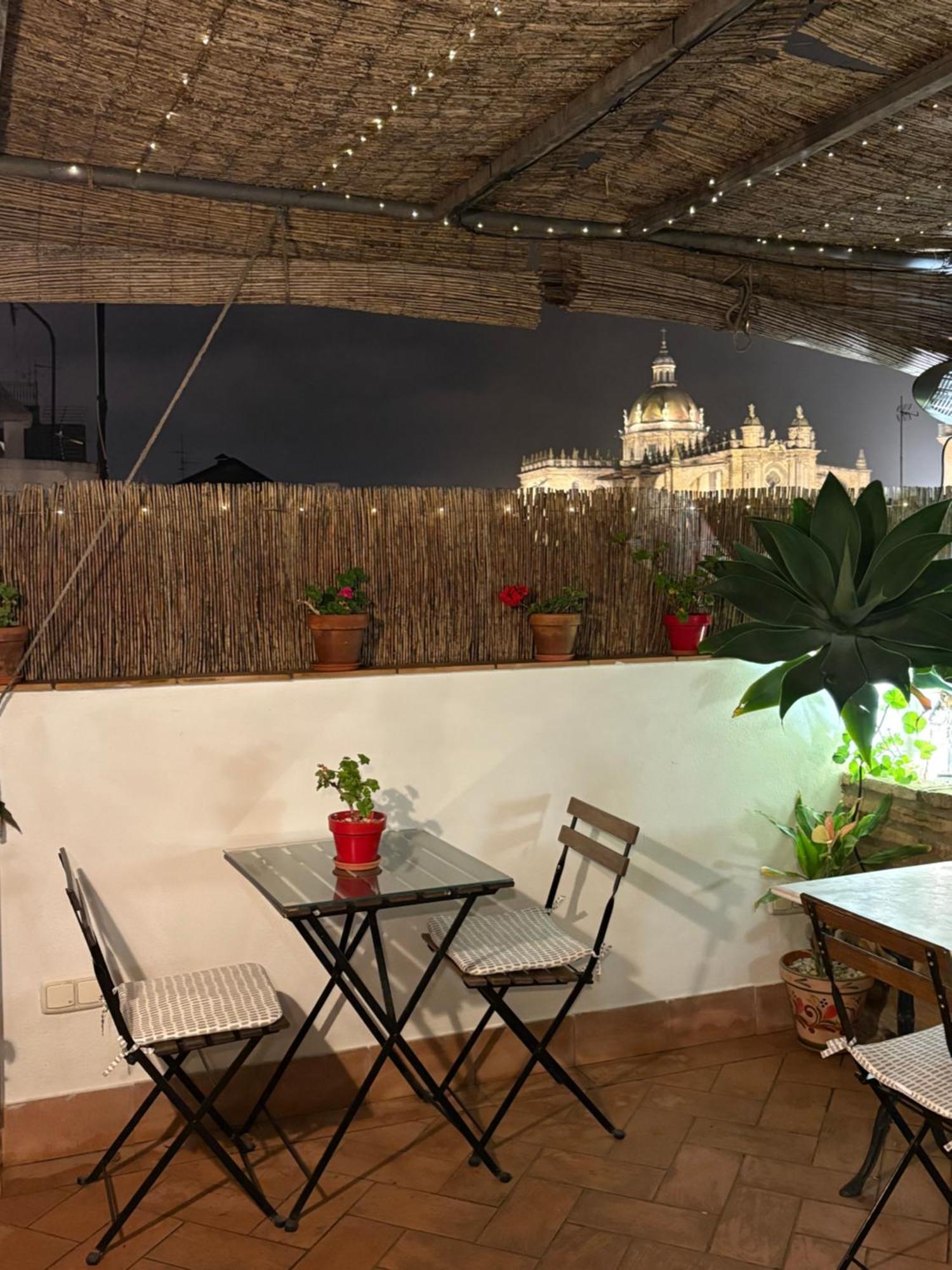 La Gitanilla Alojamiento & Encanto Jerez Херес де ла Фронтера Екстериор снимка